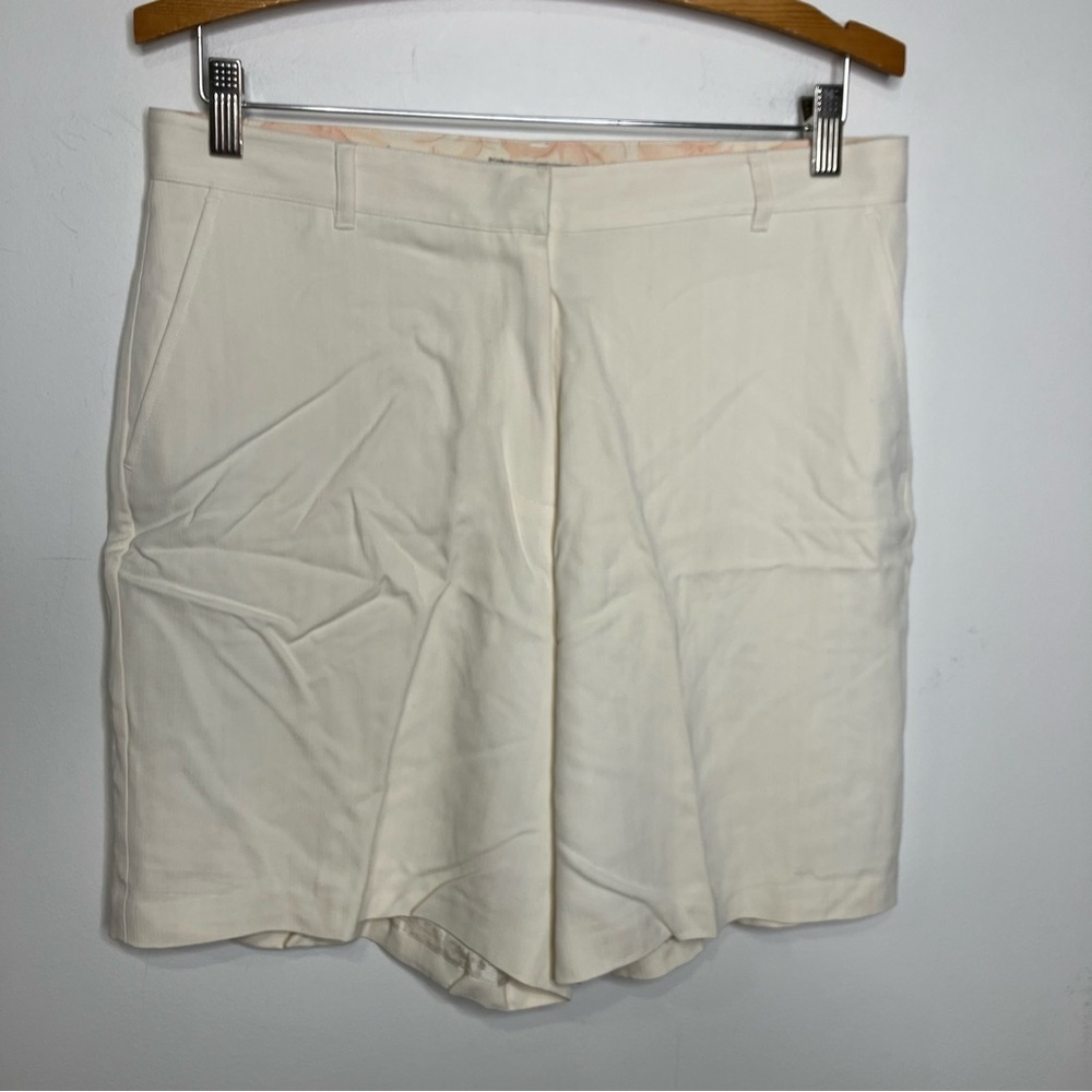 Tommy‎ Bahama 100% silk shorts off white size 12